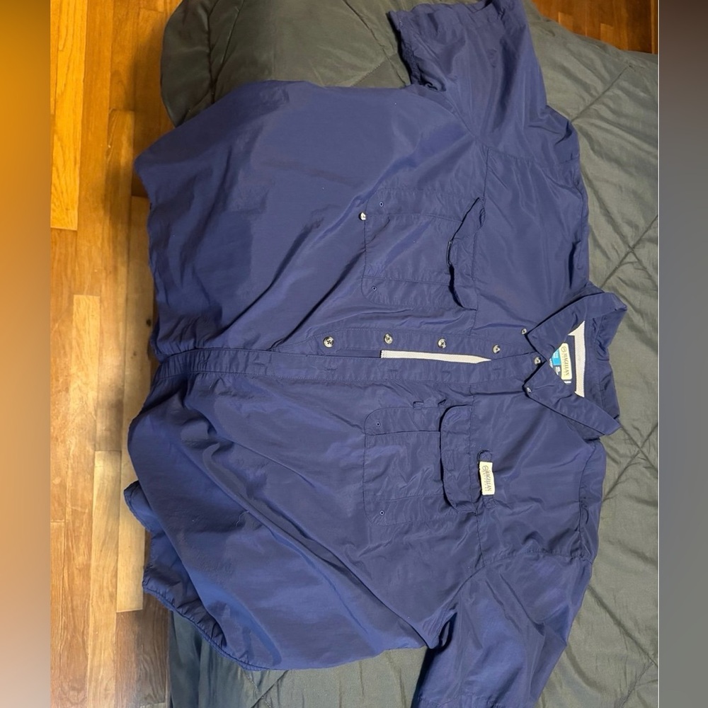 Magellan Outdoors Navy Fish Gear Shirt